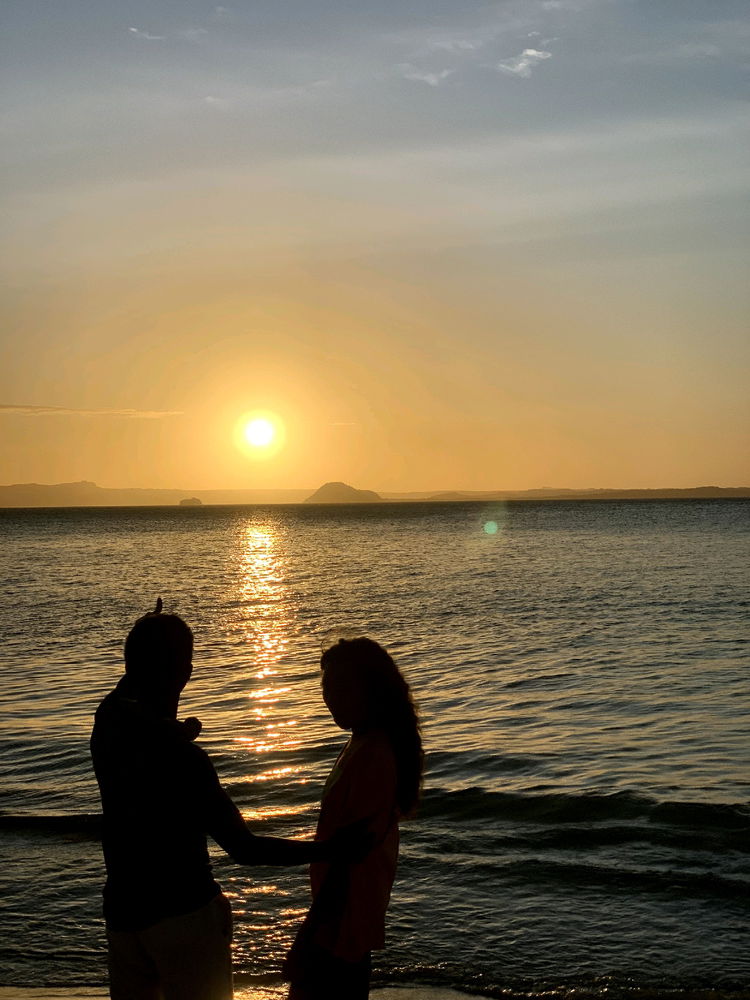 Les couleurs du coucher de soleil sont comme les couleurs de la vie : elles changent constamment 🧡🌞