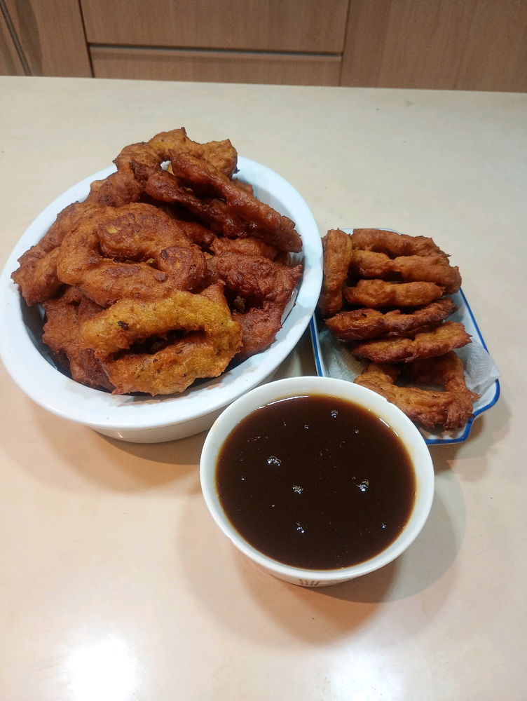 Picarones... 😋😋 Quedaron deliciosos.