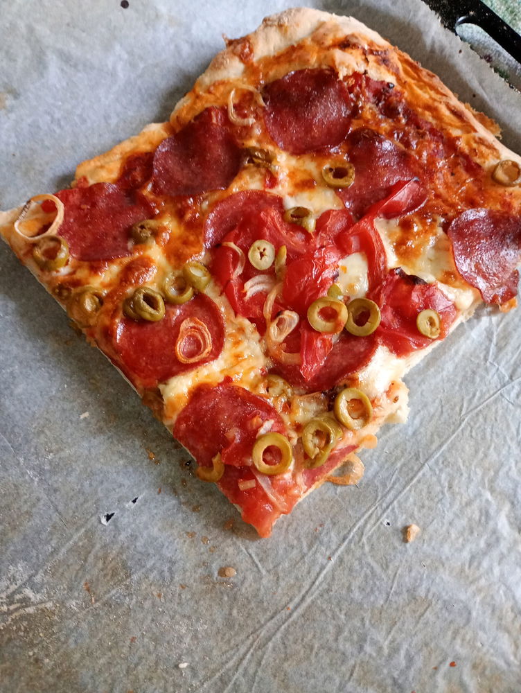 Pizza domowej roboty już dalej nie dam rady zjeść 🫄