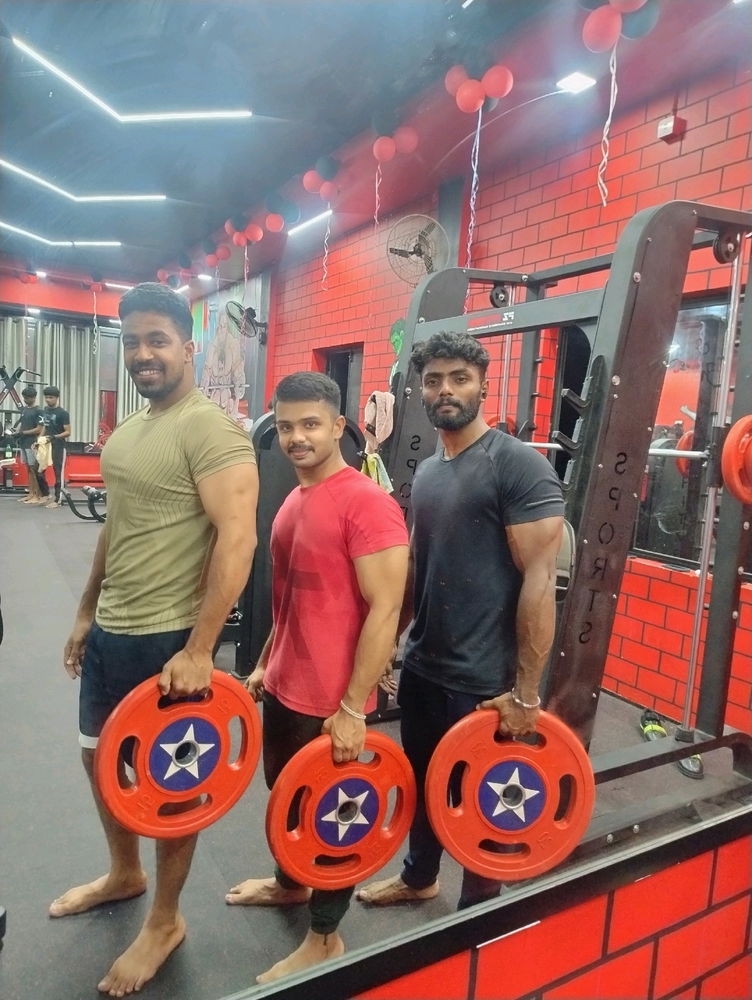 Standing in decreasing order of pookieness🤭(I am in the middle)