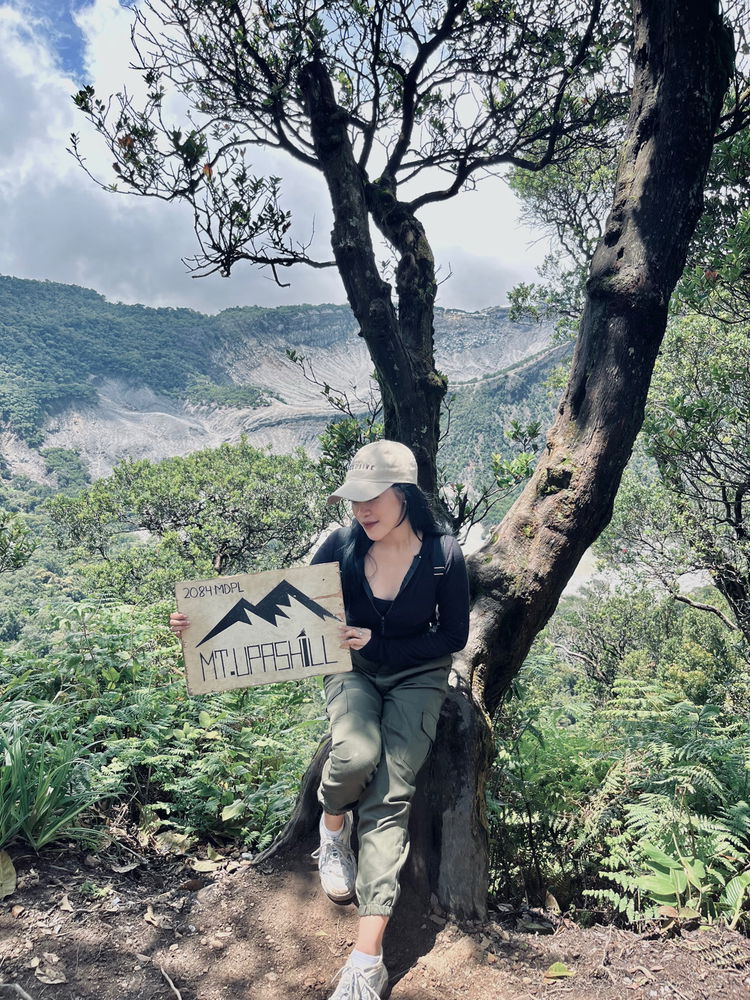 Who’s like hiking?