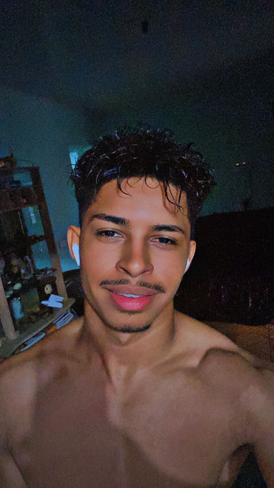 O sorriso faz diferença em uma foto???