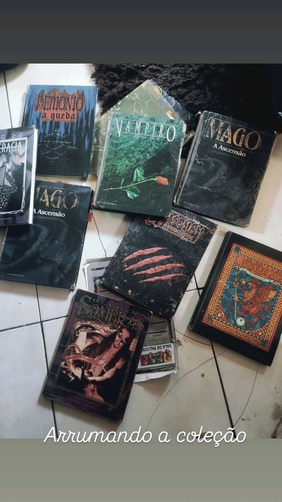 Arrumando a coleção.