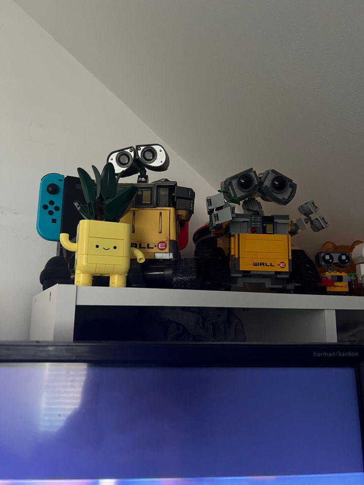 Wall - e