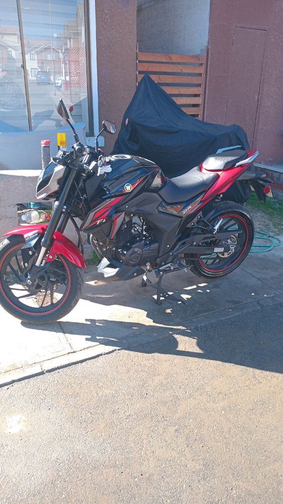 Hoy estrenando mi nueva moto.