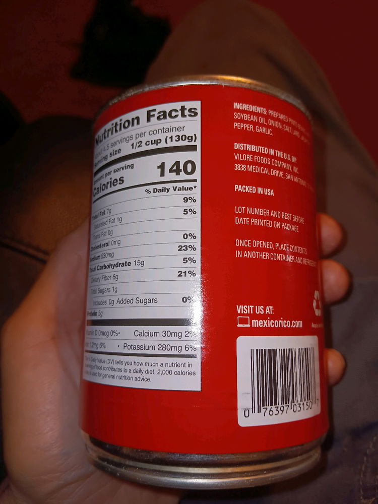 Ok maybe I'm dumb? but I was going to eat this.....Preparation instructions are as follows....."BOY THIS IS MEXICO 🇲🇽  WE AINT TELLING YOU JACK ABOUT HOW TO EAT THESE BEANS!" 😭 VIVA MEXICO!  🇲🇽