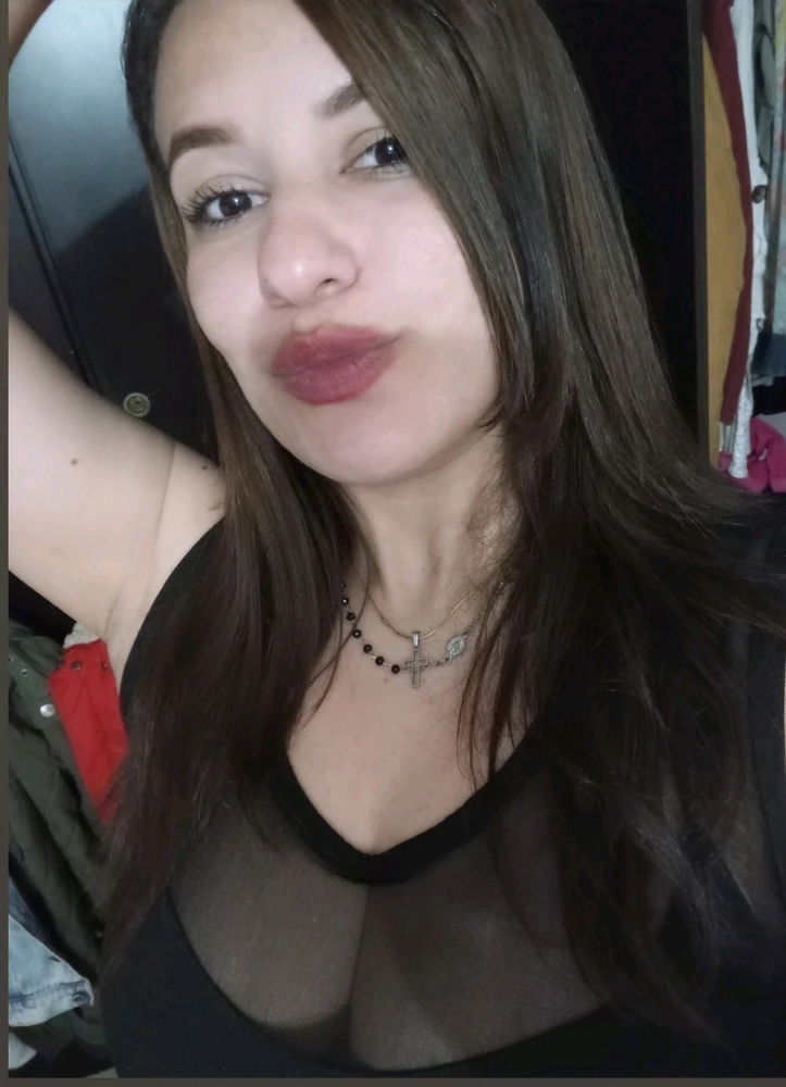 Besitos de buenas noches 😘💋