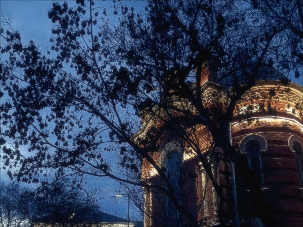 The illuminated architecture delights my eyes