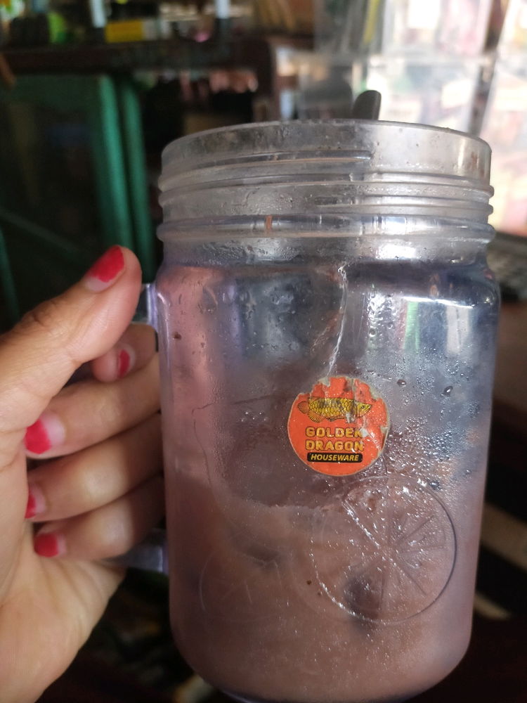 Akan ku hadapi dunia sekuat tenaga, tapi bentar. Aku minum dulu yah🙌😅