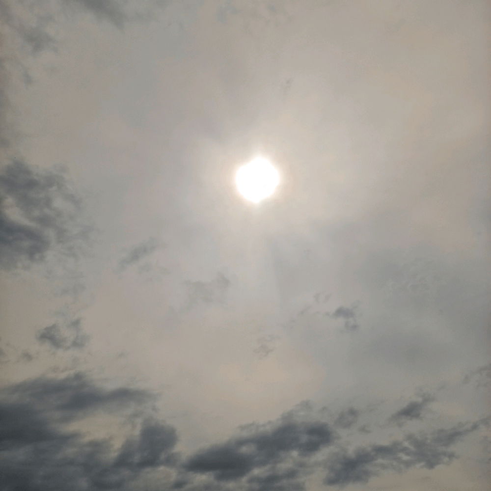 ⛅