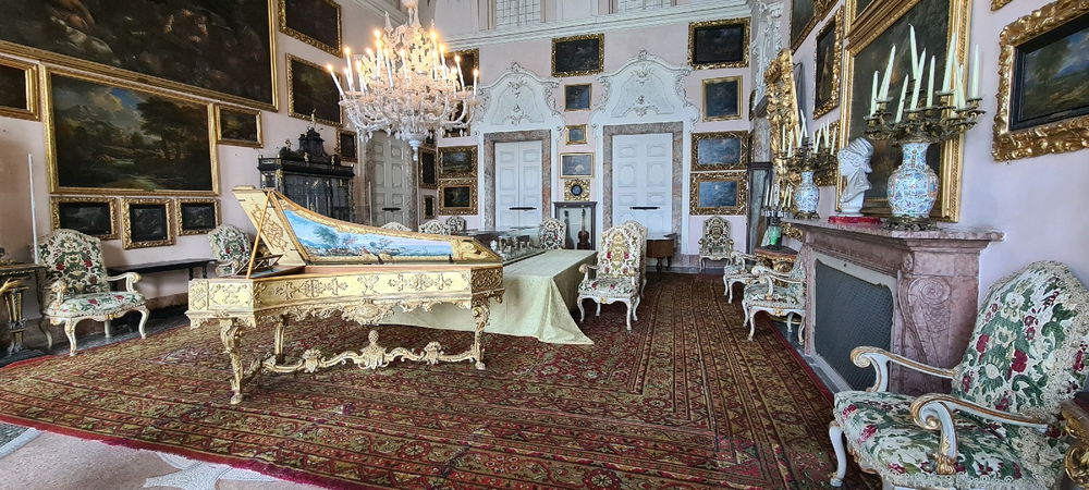 Inside the Palace on Isola Bella 🇮🇹