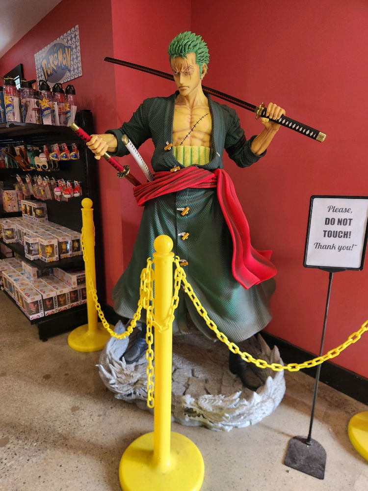 Anime statues