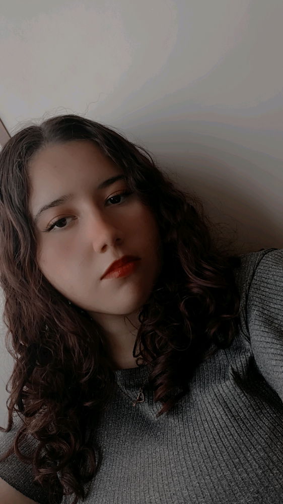 Happy birthday to me 
Parabéns para mim