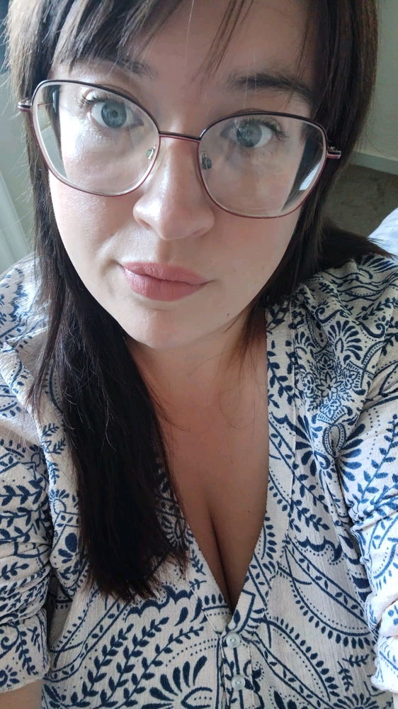Out for a dinner date with a friend