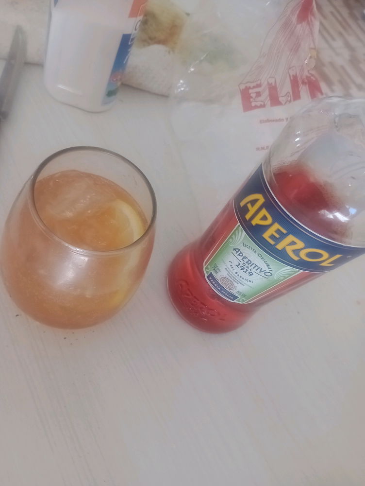 Hoy es viernes y el cuerpo lo sabe 😄😄