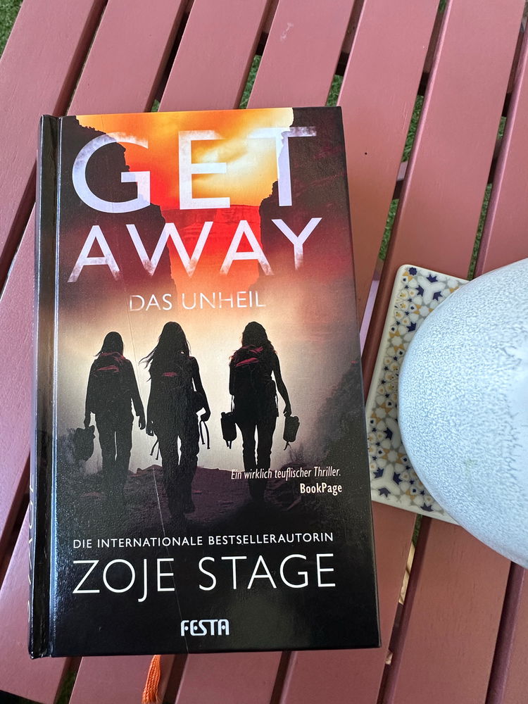 Zoje Stage - Get away