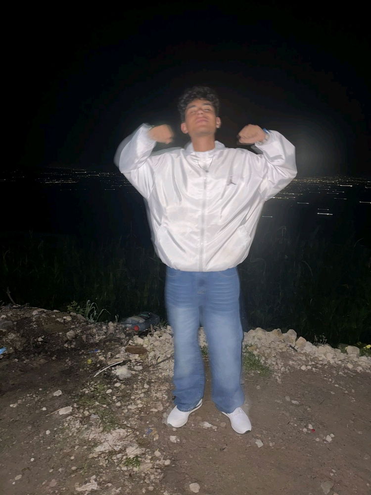 🤟🏽