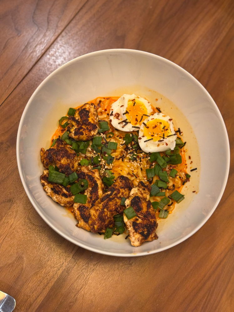 made some ramen with chicken ☺️