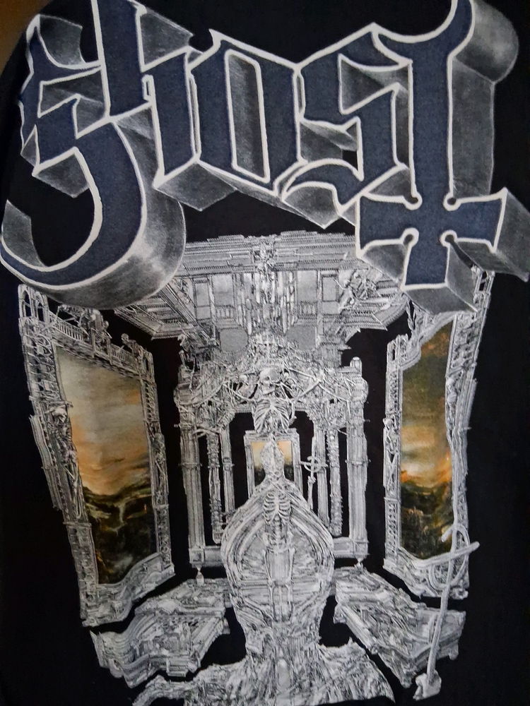 Ghost Raleigh
Just now getting back to my mundane life. My daughter & I had a fantastic night. Best show on earth!