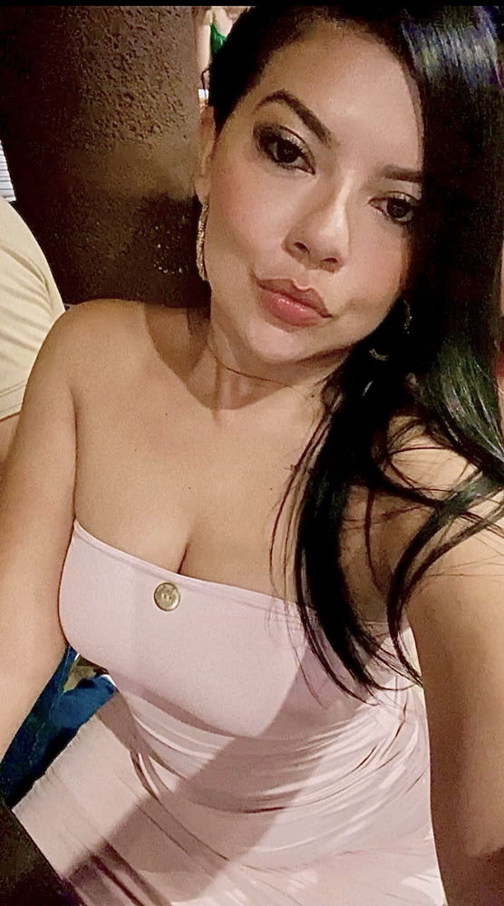 <3