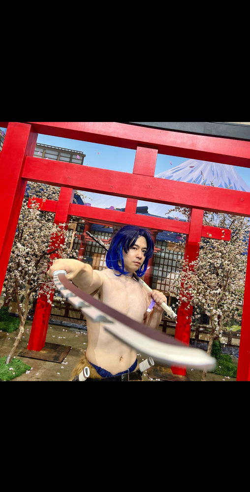 Some old inosuke cosplay pics from  Anime Expo