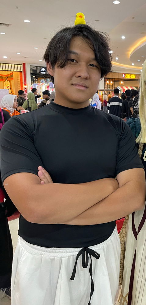 Budget cosplay final boss