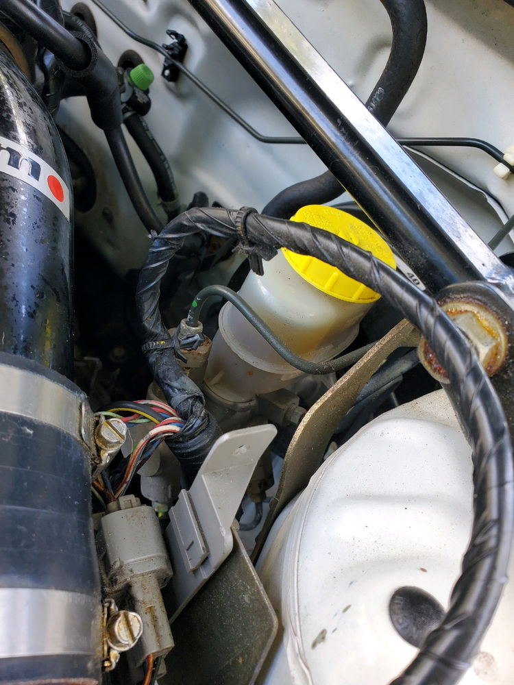Brake fluid flush