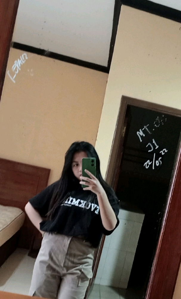 Hi