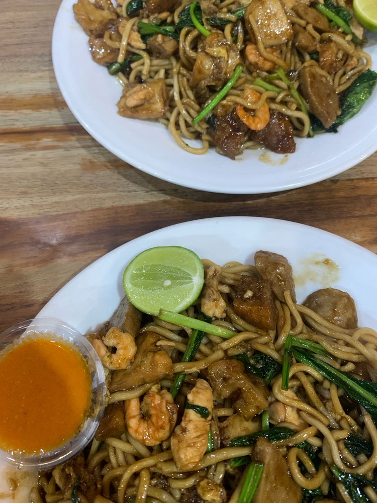Get some food with bestiee