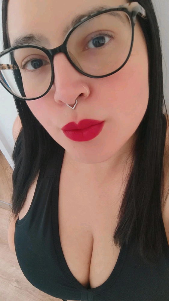 O que vc está fazendo de bom nesse sábado?? Por aqui tédio 🥲