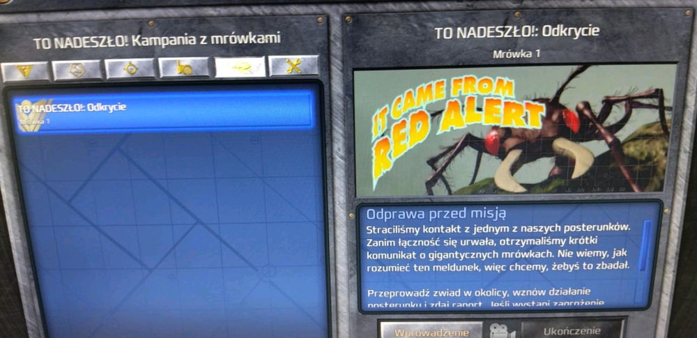 Im bardziej się zagłębiam w command and conquer tym bardziej ta franczyza staje się popierdolona