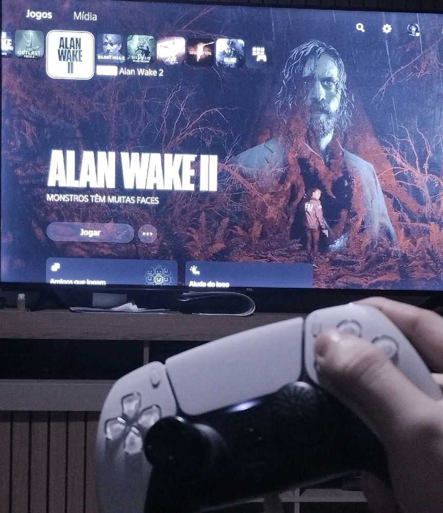 Sábado só jogando nada de mais infelizmente sozinho kkkk