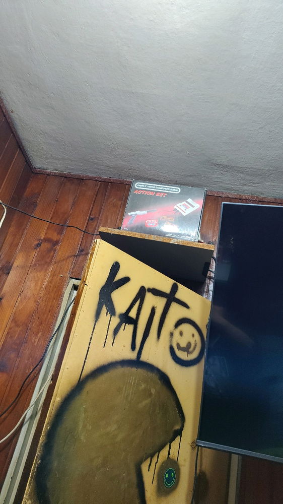 Nosé pero me siento un niño después de haber comprado este ejemplar en buenas condiciones y en caja