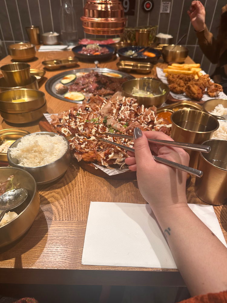 Kbbq.. more and more food came. 🤤🤤 can’t move now.