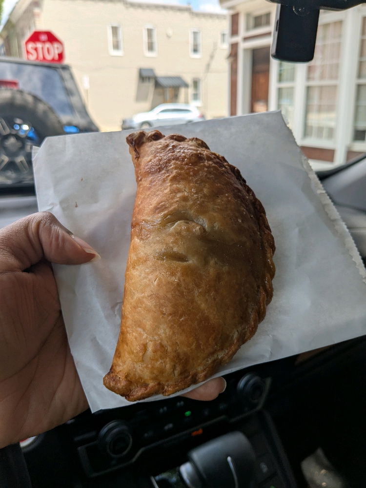 Daily Cafe Trip-Peach Brown Sugar Pie