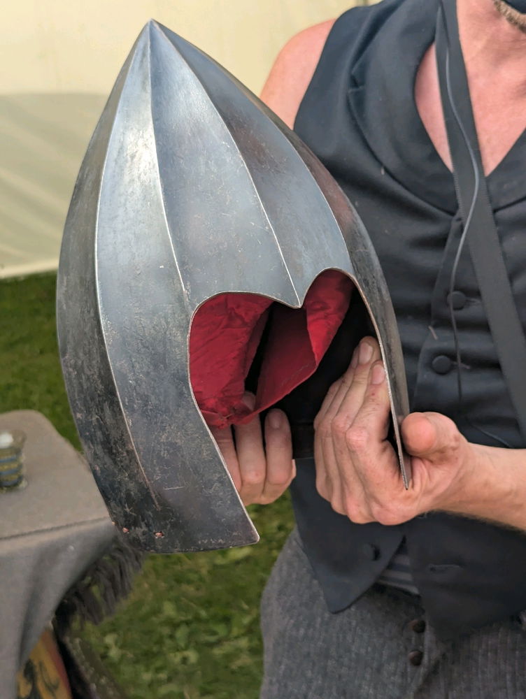 IRA and other rebels: Armour, weapons