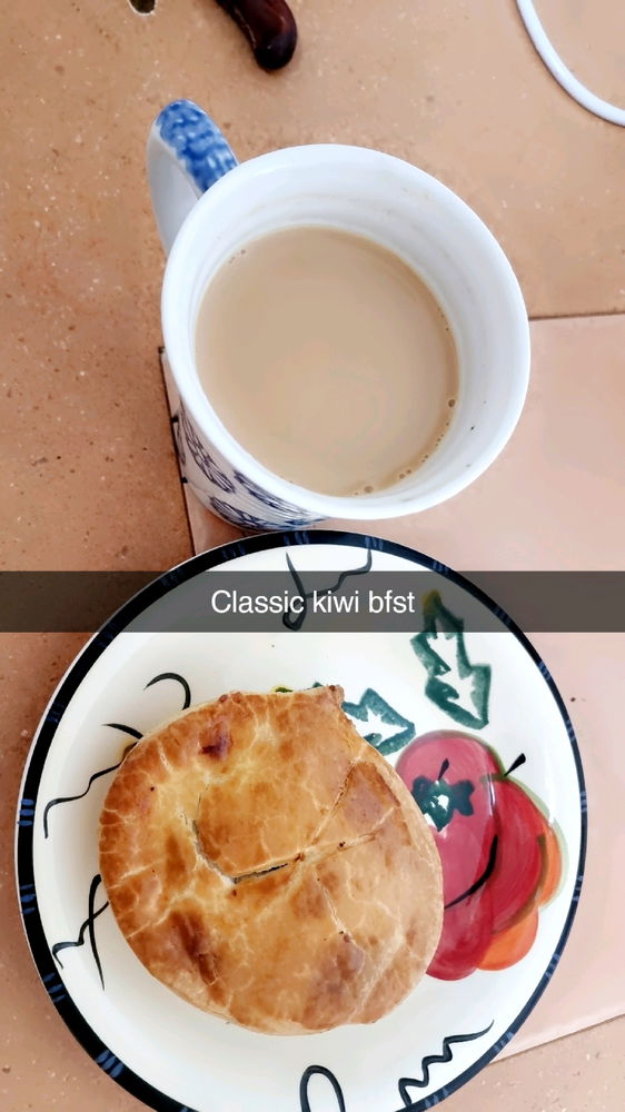 Classic kiwi bfst