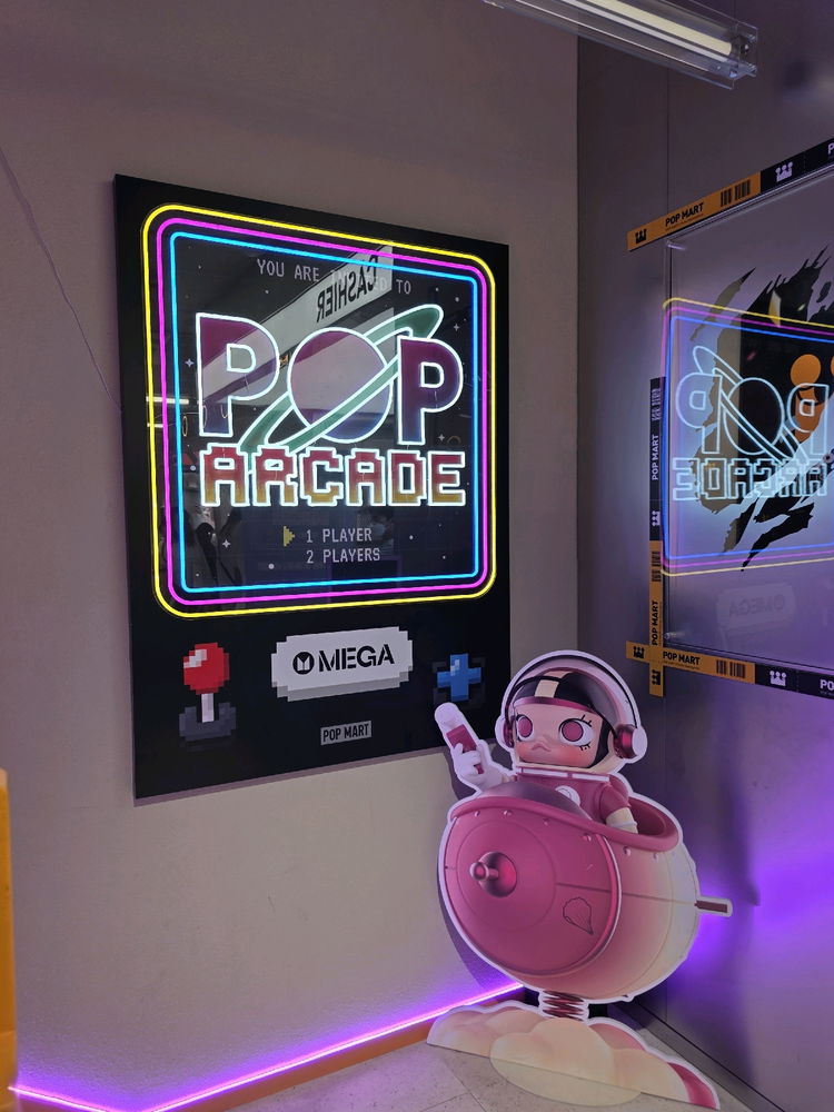 Found the Pop Mart store in Seoul~🥰🤩