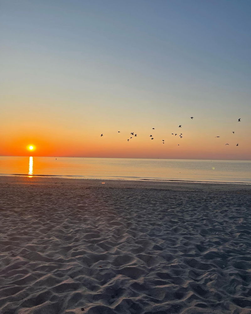 L’alba della riviera romagnola