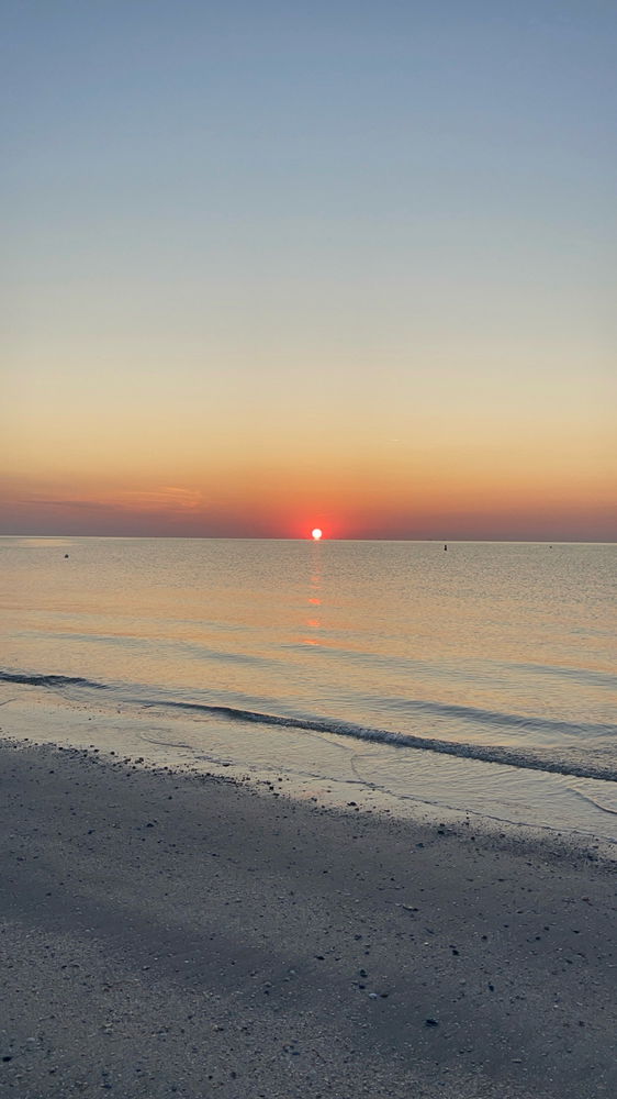 L’alba della riviera romagnola