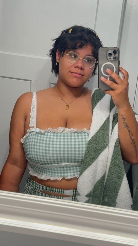 green makes me feel like Buttercup and I LOVE IT