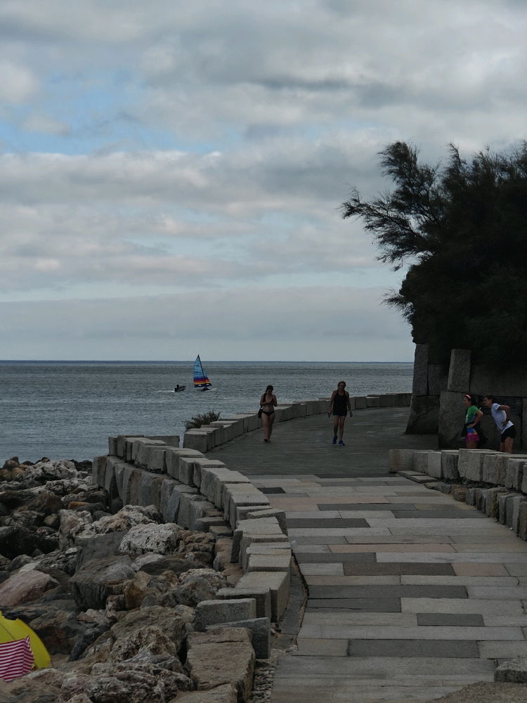 Caminhada no passeio marítimo
