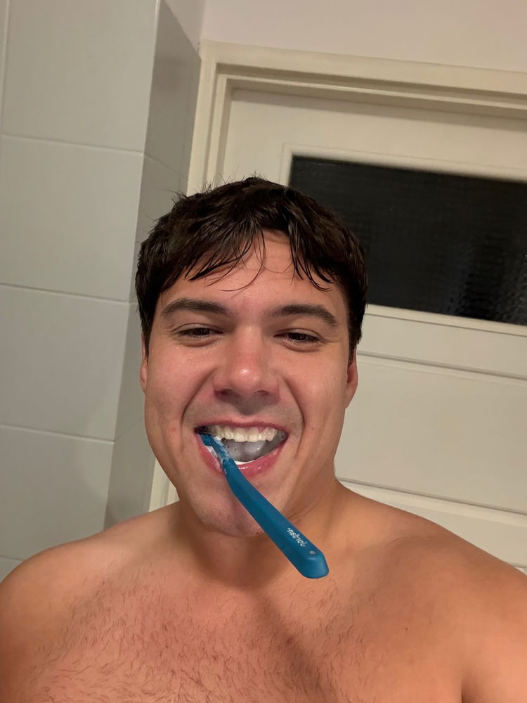Brush your teeth! 💦