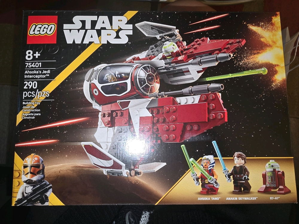 Ahsoka's ship Lego set Birthday present