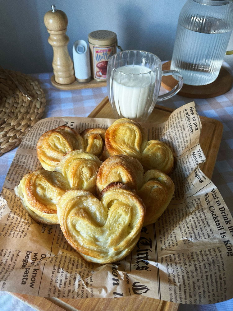 Buns with sugar 🥐🥨