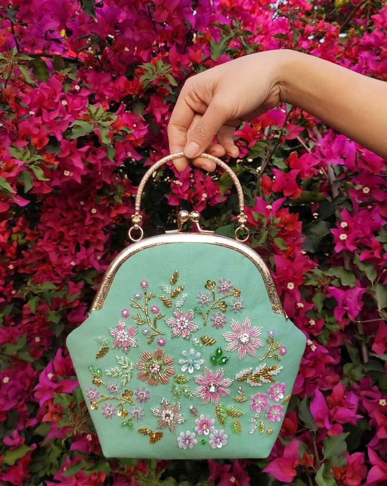 Ladies, do you like handmade items?
