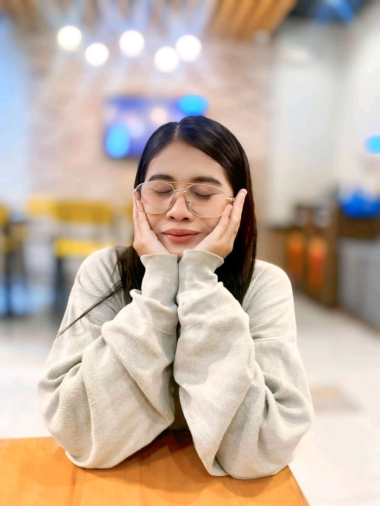 Cuddle weather🥶