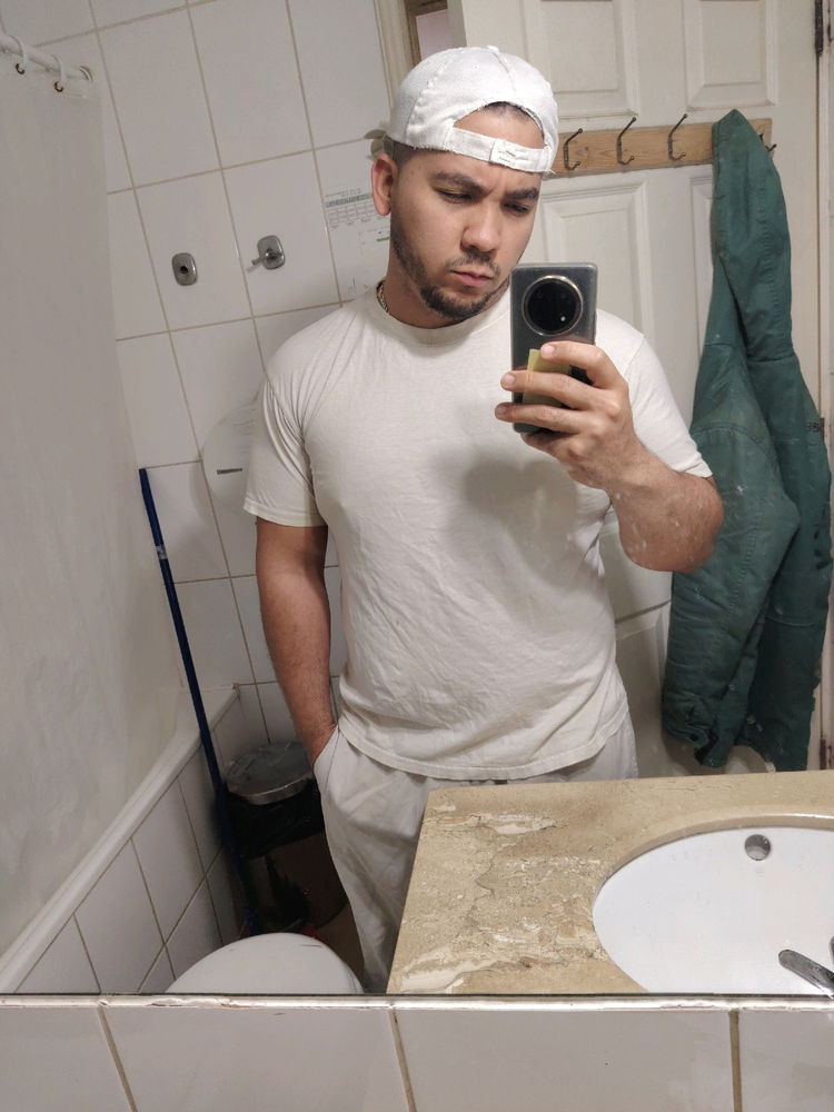 Me siento bonito hoy con la ropa del trabajo jaja