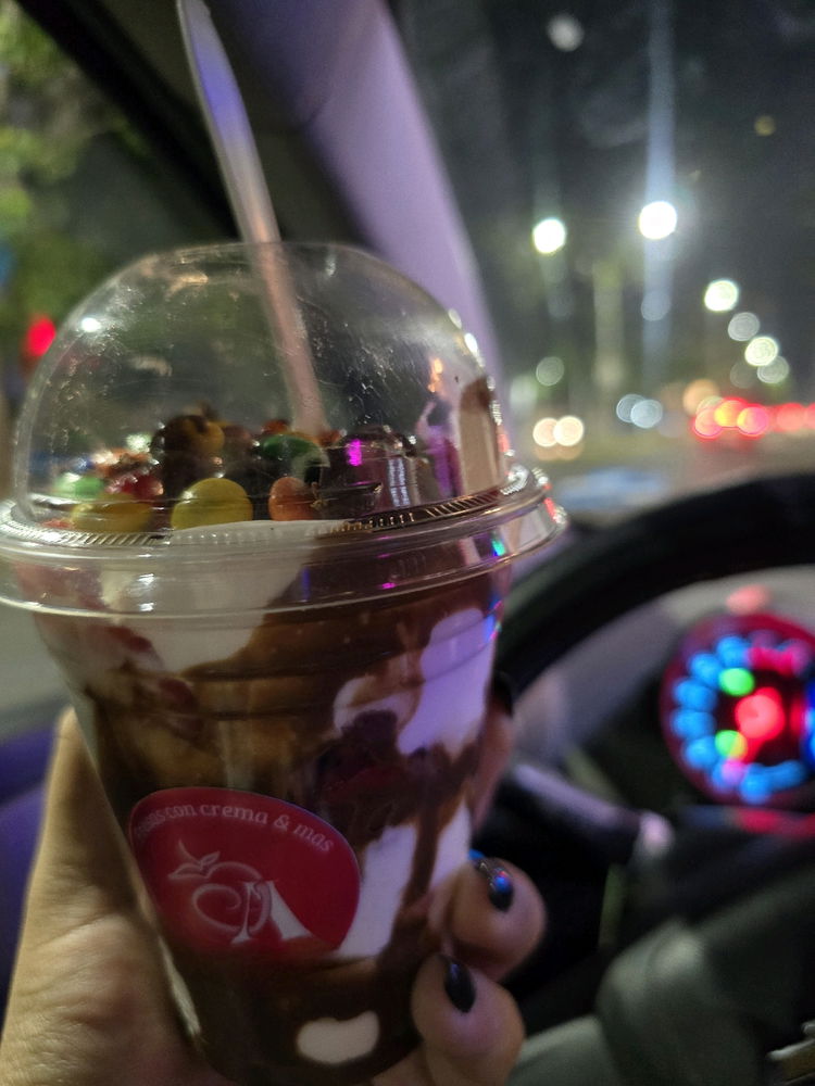 Azúcarrrr 🤤💜