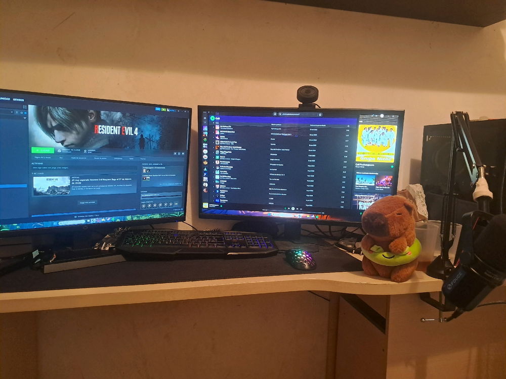 Es una foto de hace un par de semanas pero sigue estando más o menos hecho mierda
